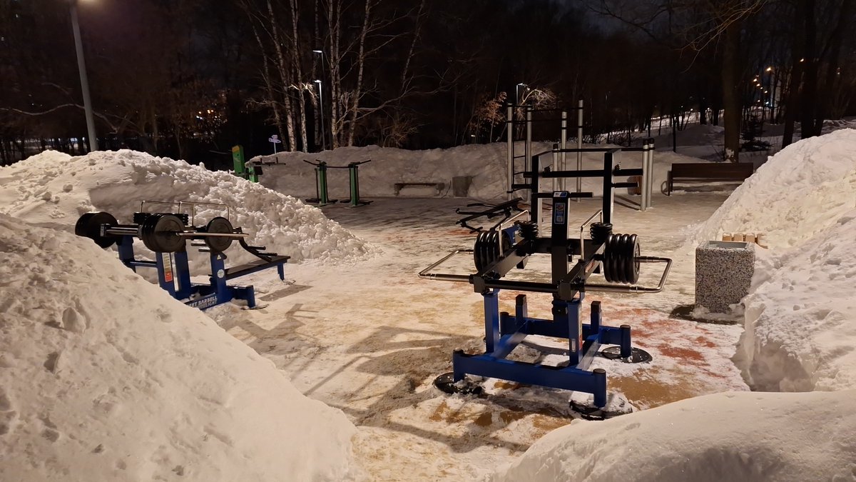 Andrey Volkov (@bigrussiandog) on Twitter photo 