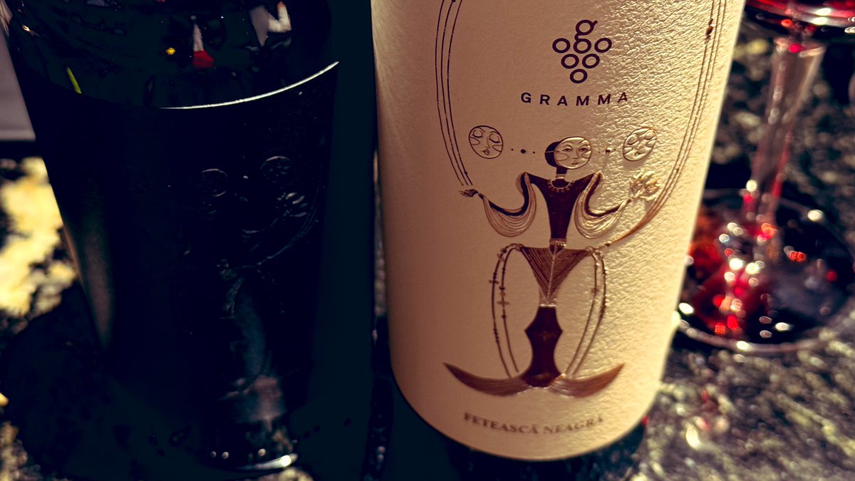 Mioritzi Wine tweet media