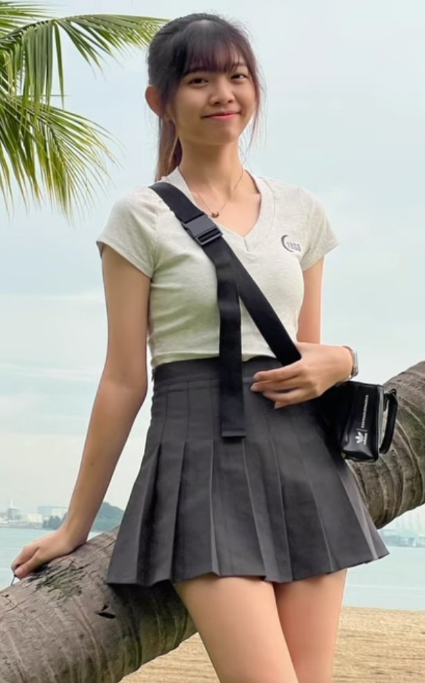 Gosh5735's tweet photo. 「 反差女系列」
单纯的骚货背着男友被损友带去灌醉后开苞被操到漏尿的骚货 https://t.co/Bt92DMRsra