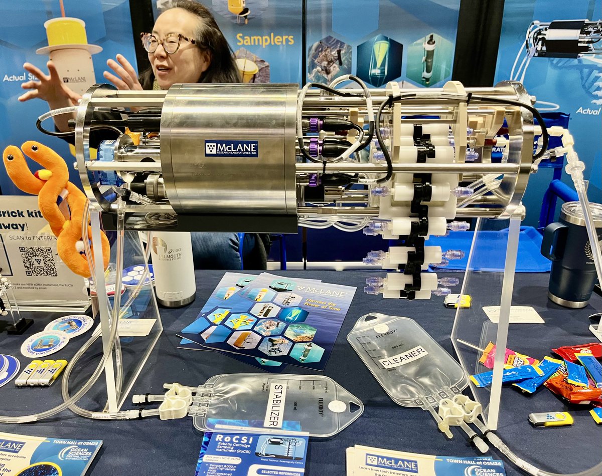 EricJRaes's tweet photo. Excited to see our RoCSI sampler!! @mclanelabs #OSM24 Ocean Sciences Meeting 🌊🌏🪸Inspire Discover & Restore 🐙🔭🔬⚗️scaling #eDNA @minderoo https://t.co/vJDzwCZEoR