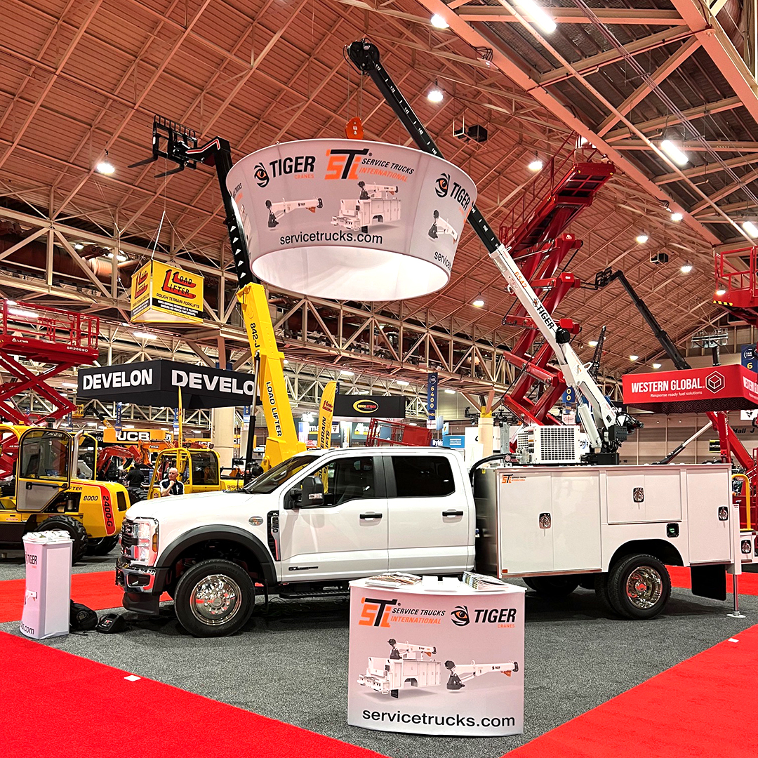 Enjoying the sunny vibes at the ARA Show in #NOLA! Come visit us at booth #6613 for a peek at our latest lineup featuring the #Ford 550 crew cab with an #STI Series I body and the powerful #TigerCrane 6542. 🚗☀️ #ARAShow2024 Visit bit.ly/48pu12y