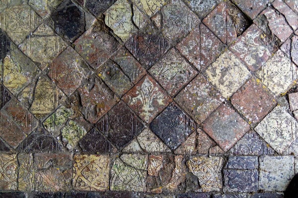 TrickSteven's tweet image. For #TileTuesday the pavement of one of the chapels at Strata Florida Abbey near Tregaron in Wales