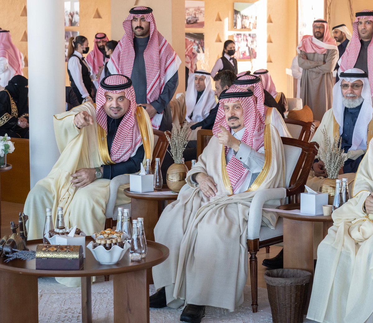 kbin7thlaeen's tweet photo. اتقدم بالشكرلقيادتنا الرشيده-حفظهما الله-على ما أولوه من دعم واهتمام حيث أصبحنا وجهة للعالم
والتهاني لسمووزيرالرياضة @AbdulazizTF 
ولسمو رئيس @scrfSA على نجاح #مهرجان_خادم_الحرمين_الشريفين_للهجن والشكرلأخواني محمد البلوي والمهندس @msar111 ولجميع الرجال الذين وقفو وقفة رجل واحد . https://t.co/Z5APETK6PG