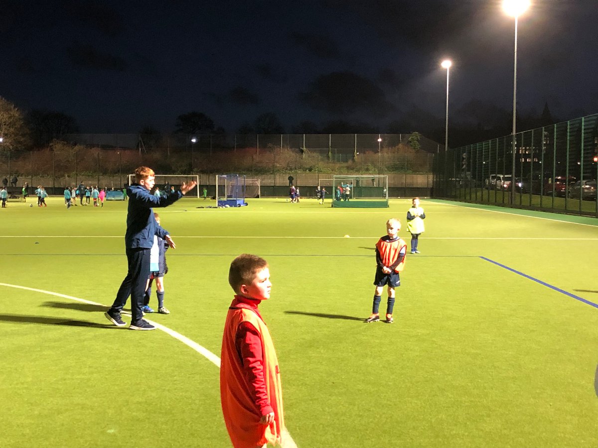 OnTheBallGlasgo's tweet photo. Another training night underway!!!
#Kidsfootball #Otb #Kidstraining #ontheball #Youthfootball #football #footballskills #soccer https://t.co/taIlMsc4U2