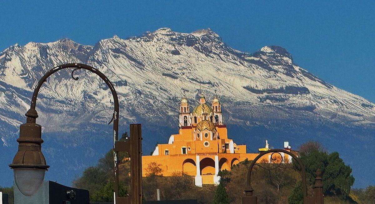 Cesarjl's tweet photo. Admirando los paisajes de #cholula https://t.co/L9txmbpxBC