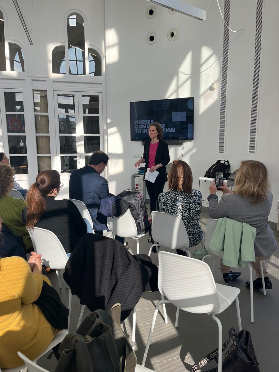 La presidenta del #COIB, la Dra. Paola Galbany (<a href="/GalbanyPaola/">Paola Galbany</a>), i el responsable del Departament de Projectes del COIB, Marc Fortes (<a href="/marcfortes/">Marc Fortes</a>), han presentat avui el nou espai del COIB i el <a href="/BCNHealthHub/">Barcelona Health Hub</a> al <a href="/santpaubcn/">Recinte Modernista de Sant Pau</a> 

+Info a👇
bit.ly/3UHPC2Y