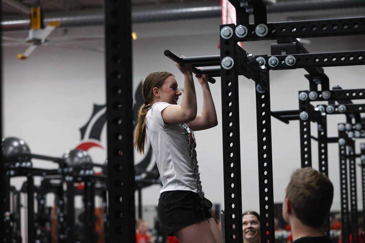 MSUM_Dance's tweet photo. some pics from lift this morning 💪

#MSUMDance #Dance #MSUMDragons https://t.co/lRCHlDvrs9