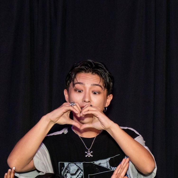 hi guys, the survey for my dissertation just got approved by the university and i’m can post it on friday the 23rd so get ready bc i can’t wait to read your answers ♡