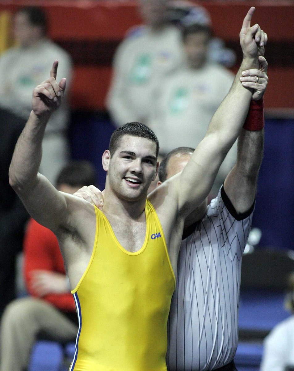Congrats to former #UFC middleweight champion @ChrisWeidman, who will finally get his place in the @HofstraPride Hall of Fame for his two years and two All-American honors with @HofstraWREST.