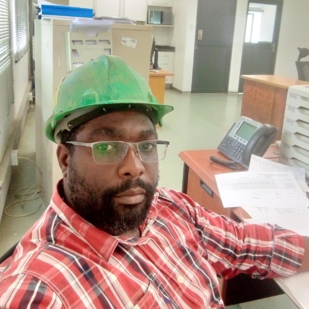 CosterKambs's tweet photo. #NewProfilePic https://t.co/eOoxkceTvz