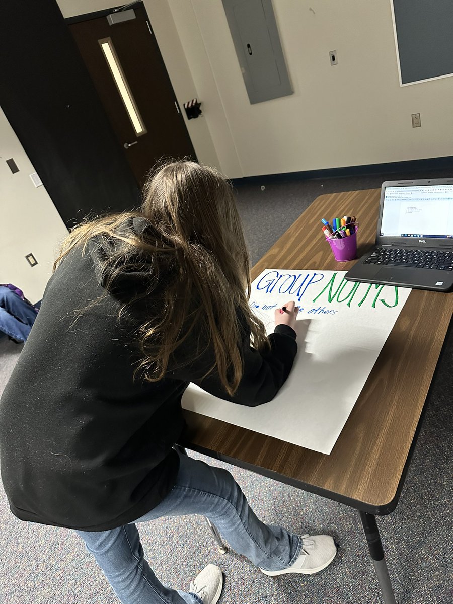 techCAREWilson's tweet photo. Our Resiliency Group with Why Try started today! 🌟 Today we worked on establishing norms for our group. Excited for the journey ahead! #ResiliencyGroup #WhyTry #GroupNorms @WhyTry @WISDBrabham @WillisSchools @locke_kel https://t.co/jZlLGbvpm3