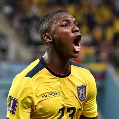 🚨 ANUNCIÓ SUDACA 🚨
The official SUDACAS F.C. account will now also be ran by president/CEO of SUDACAS F.C. <a href="/ecuamufc/">ecuabro</a>. The future is bright. #SudacasHastaLaMuerte