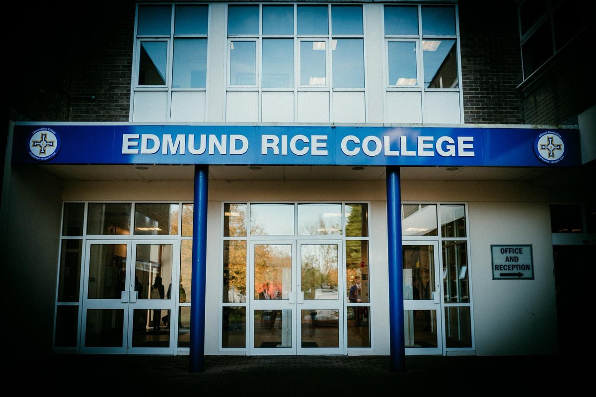 Great news for Edmund Rice College! We’re delighted to receive correspondence from the Department to advise that work will now recommence to progress the appointment of an Integrated Consultant Team to make our new school build a reality. A new, modern, fit for purpose school!