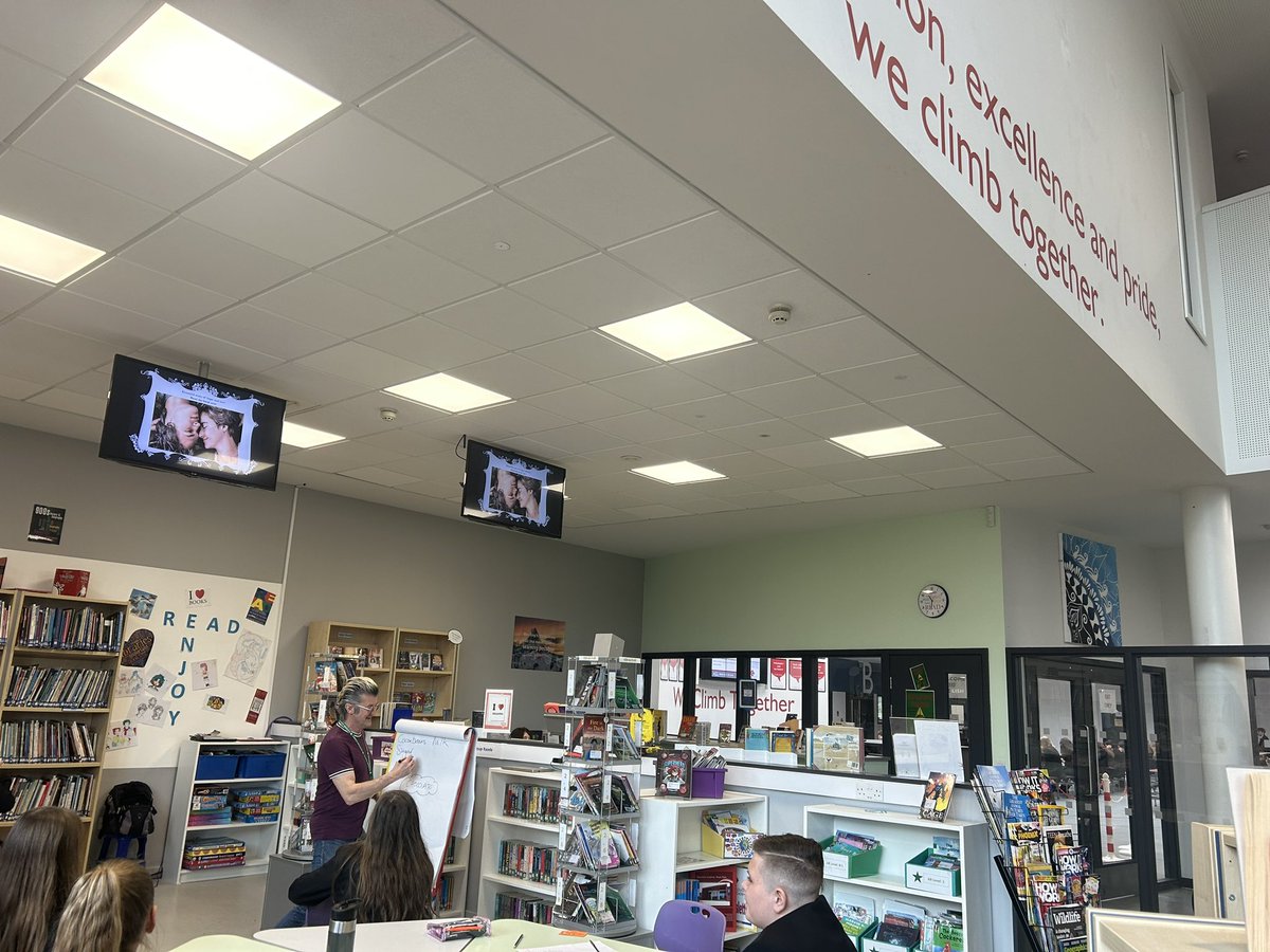 GloucsAcademy's tweet image. What a treat today! 
Our Year 7’s loved having Poet ‘Spoz’ visiting and leading incredible workshops writing poetry! 
#finalready #ambition