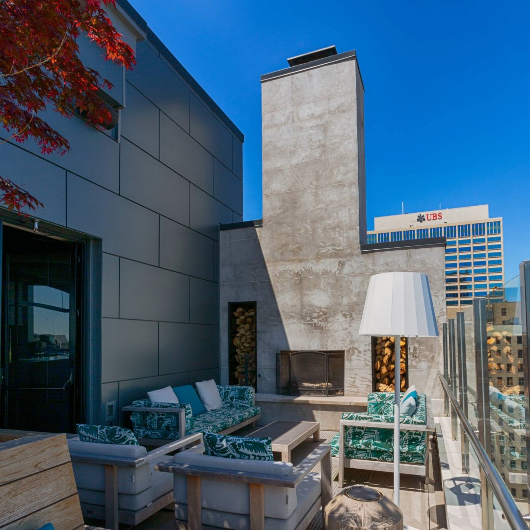 Texture Tuesday | Noelle Hotel

#nashvilletn
#nashvillearchitecture
#downtownnashville
#thingstodoinnashville
#nashvillerooftops
#noellehotel
#noellenashville
#rarebirdnashville
#glassbuildings
#texturetuesday
#FHDesign
#studio8design