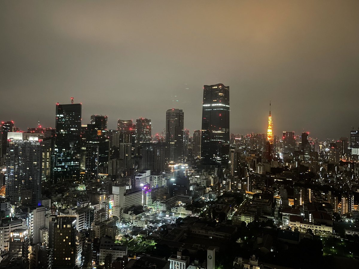 JLL813_'s tweet photo. /
Mwadzuka bwanji
\
✨2/21 ラチタトゥ ✨
#JLL813 このあと5時からです!
▼PC・スマホから #radiko でお楽しみいただけます!
https://t.co/5bLa6bLHPm
写真は...
J-WAVEのある
六本木の #イマソラ 🌙🗼
#jwave #長井優希乃
#杉浦太一 #InspireHigh #CINRA
#民藝 #日本民藝館 #鈴木繁男展 https://t.co/38mwTUT33V