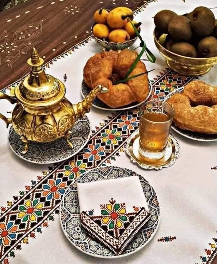 thalirguibi's tweet photo. #Morocco🇲🇦#Maroc #Marruecos
#Variety #Unique #Tasty #Food
#MoroccanCuisine #Heritage
#History #Culture #Hospitality
#MoroccanLifeStyle #Photography https://t.co/kqcQsjxYvr