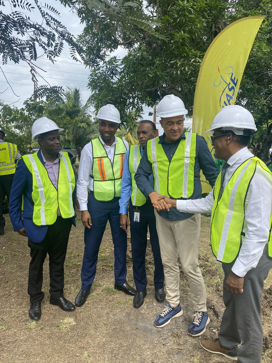 DrNormanDunn's tweet photo. After YEARS OF REPRESENTATION, when persons said it could not be done, it’s an absolute pleasure to participate and to witness the GROUNDBREAKING OF THE BELFIELD CLINIC!! 🥳✅🇯🇲 #MpDunnAtWork @christufton @AndrewHolnessJM @themohwgovjm https://t.co/Ka0LfEyMLw