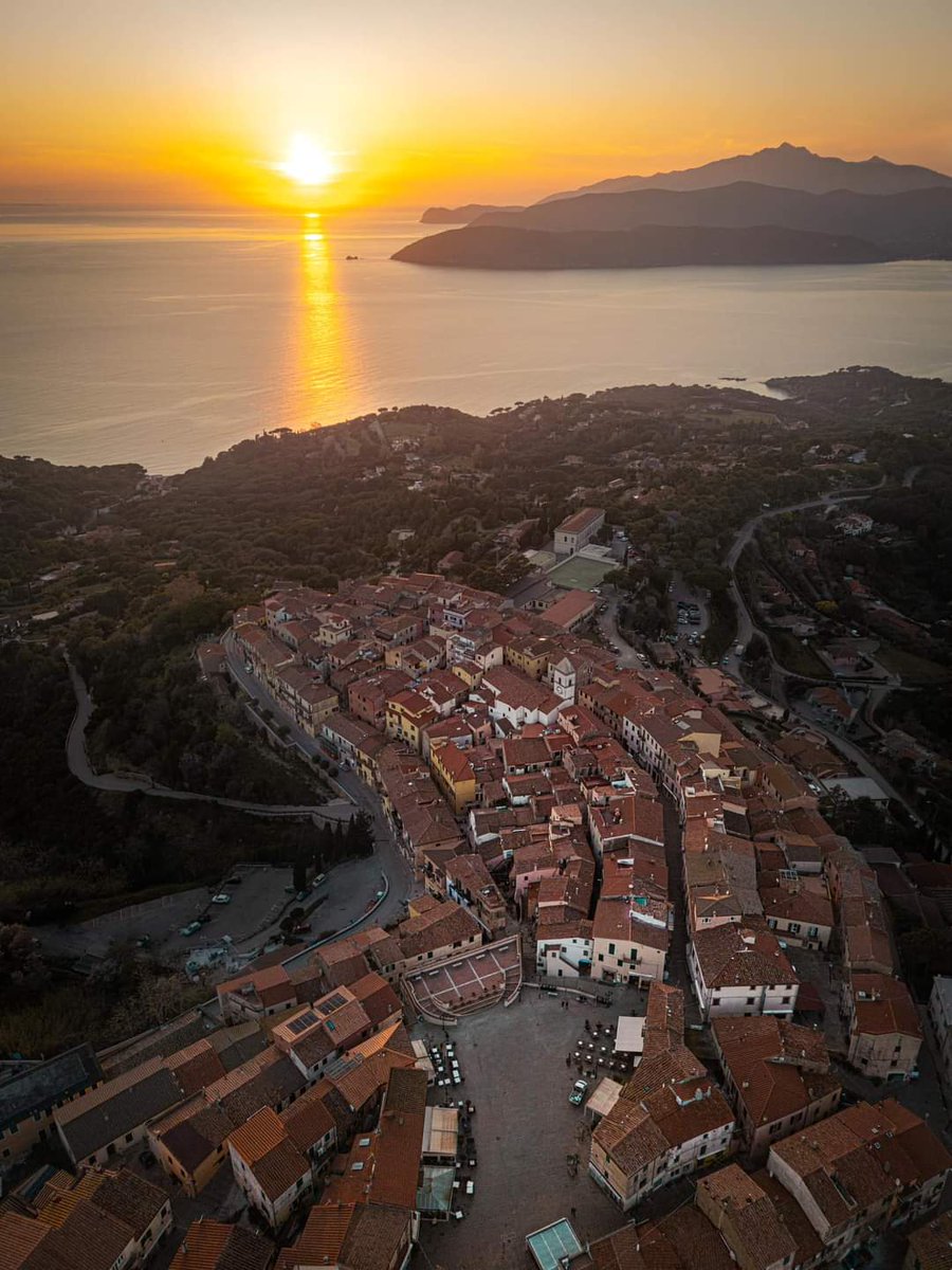 #Capoliveri #isoladelba #Italy