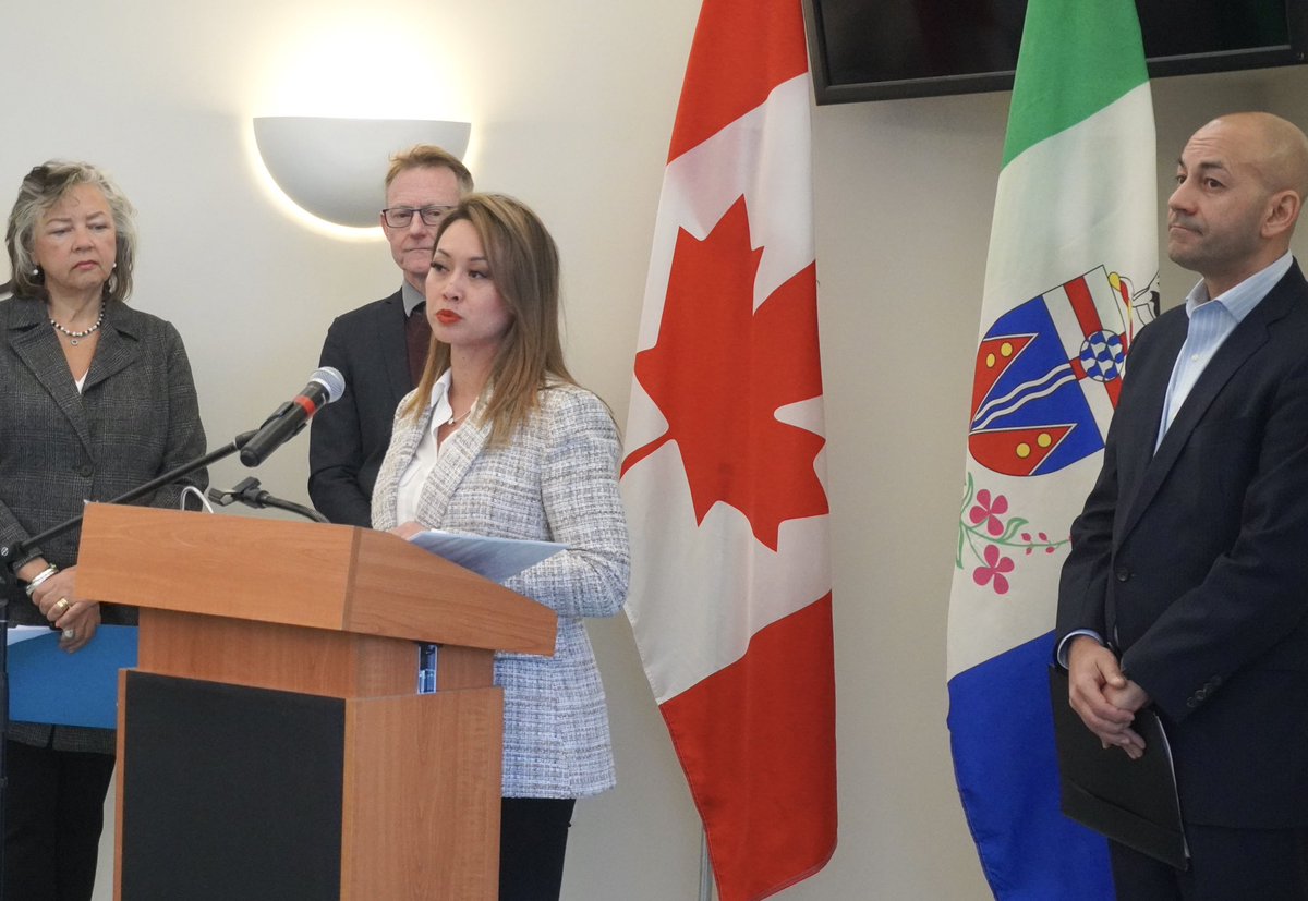 In the Yukon and across 🇨🇦, we’re putting in the work to unlock jobs and fill labour gaps in the healthcare system 🩺 Today, I announced up to $3.65M in funding to @yukongov through our Foreign Credential Recognition Program to get jobs filled, faster. canada.ca/en/employment-…