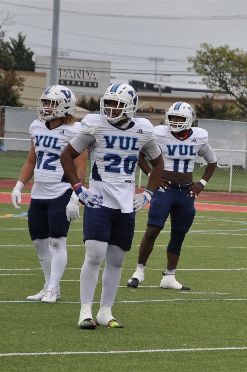 After a great conversation with <a href="/CoachBonds50/">Anthony Bonds</a> im truly blessed to say im offered from <a href="/FootballVul/">VUL Football</a>