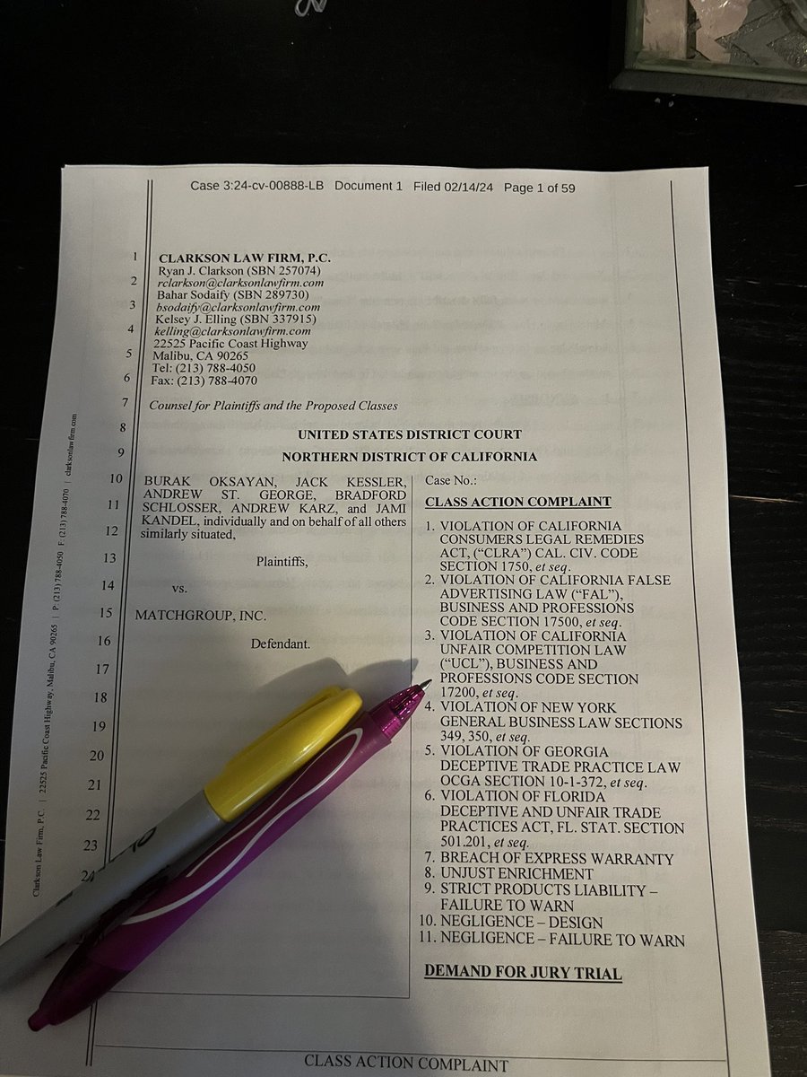 AmandaVega's tweet image. Time to #geekout. One of the coolest pasts of compliance based marketing consulting is digging into lawsuits, legislation, white papers &amp;amp; research to find ways to help your clients avoid trouble and (even better) find opportunity.