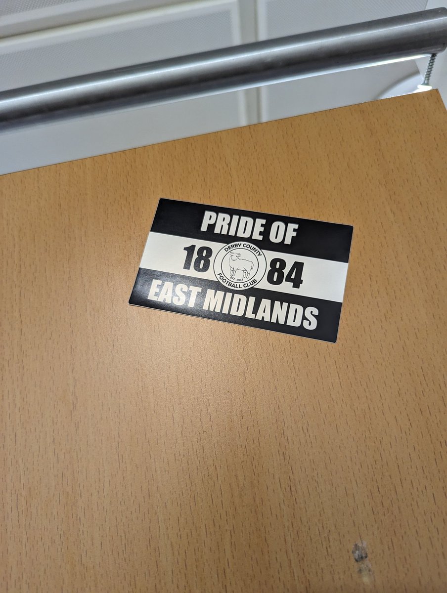 Matthewpotter97's tweet photo. On holiday to visit dad in Belgium 1 thing to do with my @DCFCstickers one in the toilets at Birmingham airport, one in the grand place in Brussels and one on the bridge in Mechelen Rams on tour #DCFC #dcfcfans #ramsontour ๐๐ค๐ค๐ค https://t.co/bsia9Z0EXh