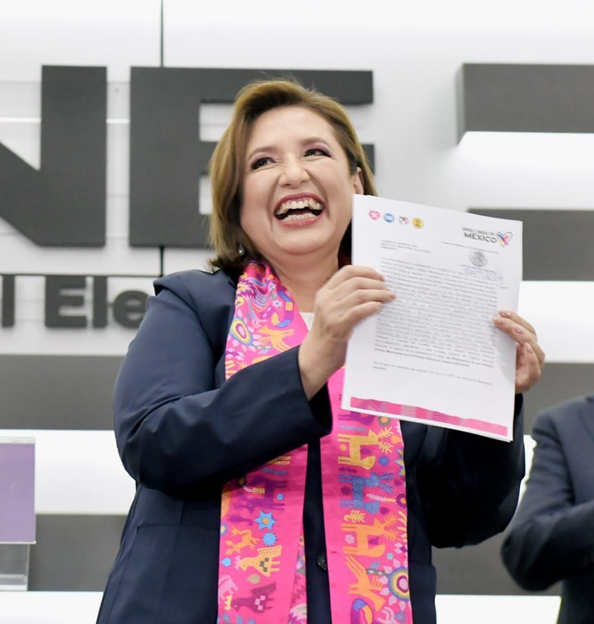 melesiocuen's tweet photo. ¡En Sinaloa estamos de fiesta! Contentos por el registro de @XochitlGalvez ante el @INEMexico como candidata a la Presidencia de la República por la coalición  #FuerzaYCorazón por #México.

La esperanza ya cambió de manos y en Sinaloa el corazón pasista late fuerte en apoyo a @XochitlGalvez. #ClaroQueSePuede 💪
