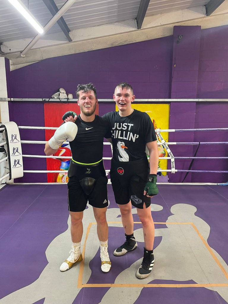 Dave Walmsley (@davewalmsley82) on Twitter photo <a href="/BoxerShaydon/">ShaydonWalmsleyBoxing</a> <a href="/1JMRich/">James Richardson</a> fantastic sparring tonight, great to watch, well done lads roll on march 23rd let’s have it👊👊 <a href="/BoxerShaydon/">ShaydonWalmsleyBoxing</a> <a href="/1JMRich/">James Richardson</a> fantastic sparring tonight, great to watch, well done lads roll on march 23rd let’s have it👊👊