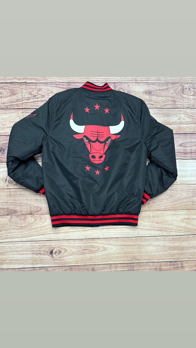 bkfthestore's tweet photo. This Breds x Bulls kit is 🔥🔥🔥 https://t.co/0u6fJY8s2S