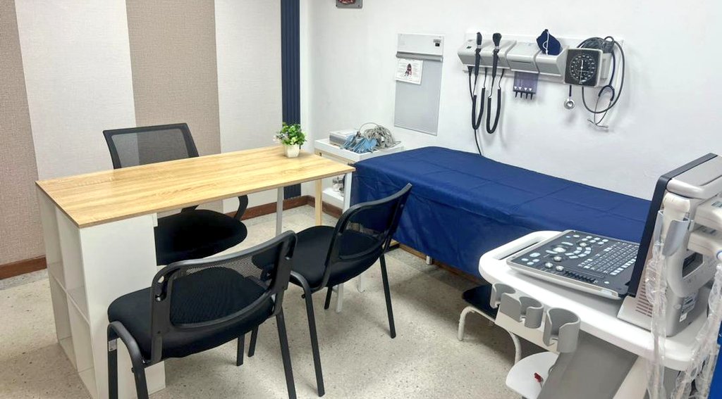 FastacVe's tweet photo. Nuestra Alcaldesa @gestionperfecta entregó el área de Consulta Especializada de la Clínica Casanova 100% equipada con tecnología de punta para respaldar la salud de toda la fuerza trabajadora.
#FastacContigo
@NicolasMaduro
@gestionperfecta
@AlcaldiaDCcs
@FastacVe
@Dr_Gilberto14 https://t.co/J7Yb8bFRT3