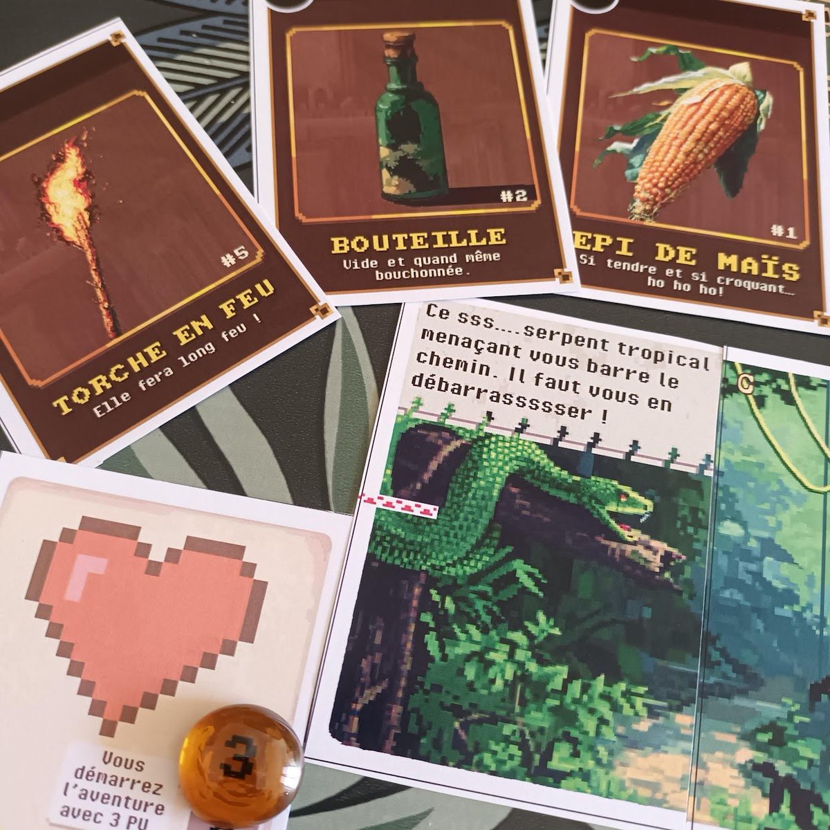 SleuthGames's tweet image. Dans #PixelAventures le choix des objets pour résoudre des situations est au cœur du jeu. Ici un serpent vous barre le chemin. Voyez les pointillés rouges qui indiquent l&apos;interaction possible.
Quel objet en votre possession allez vous essayer ?