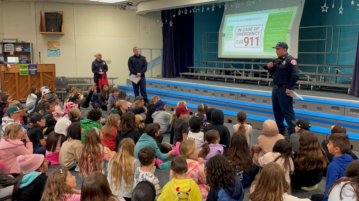 Exciting news! 🚒 The Oceanside Fire Dept. has launched a fire safety program for 3rd graders in Oceanside, aiming to teach vital safety skills like making emergency calls & the importance of smoke detectors. 🏫🔥 #FireSafety #CommunityEducation #OceansideFireDept