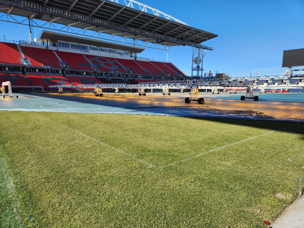 BMOGrounds's tweet photo. A gorgeous day in Toronto 🌞 🌱 https://t.co/tjAUtbzLCg