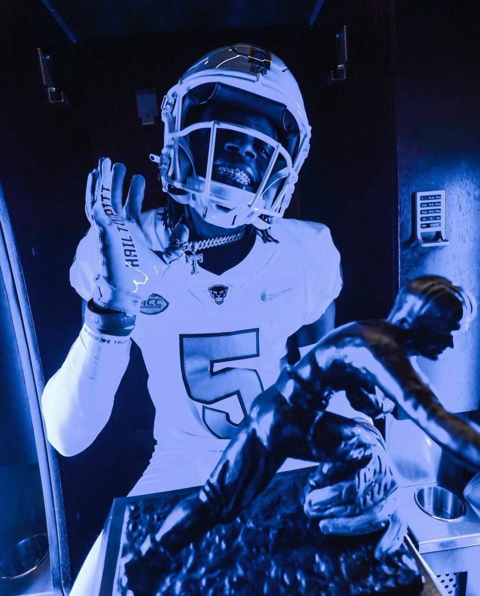 After a great conversation with <a href="/LindseyLamar5/">Lindsey Lamar</a> I am blessed to receive a offer from University of Pittsburgh 
<a href="/Coach_JFreeman/">Jarod Freeman</a> <a href="/RecruitLouisian/">Recruit Louisiana™️</a> <a href="/b_hoss_mac/">Bret H. McCormick</a> <a href="/ash_trojanFB/">Alexandria Football</a> <a href="/ashtrojans/">ASH Trojans</a> <a href="/CoachTBachman/">Thomas Bachman</a> <a href="/SKIPP1072/">Jackie Skipper</a>