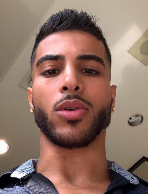 BenjaminSmith6s's tweet photo. Woke up like this
https://t.co/bcmdCpZyAZ https://t.co/QOIlDrIU4Q