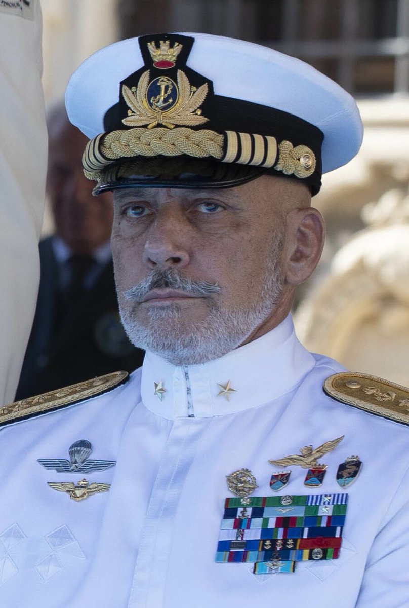 Giusto per aggiornarvi su chi sarà il prossimo, presidente del comitato militare NATO da gennaio 2025.
Ammiraglio della Marina Italiana, Capo di Stato maggiore della Difesa #CavoDragone
Oggi che se ne parla.