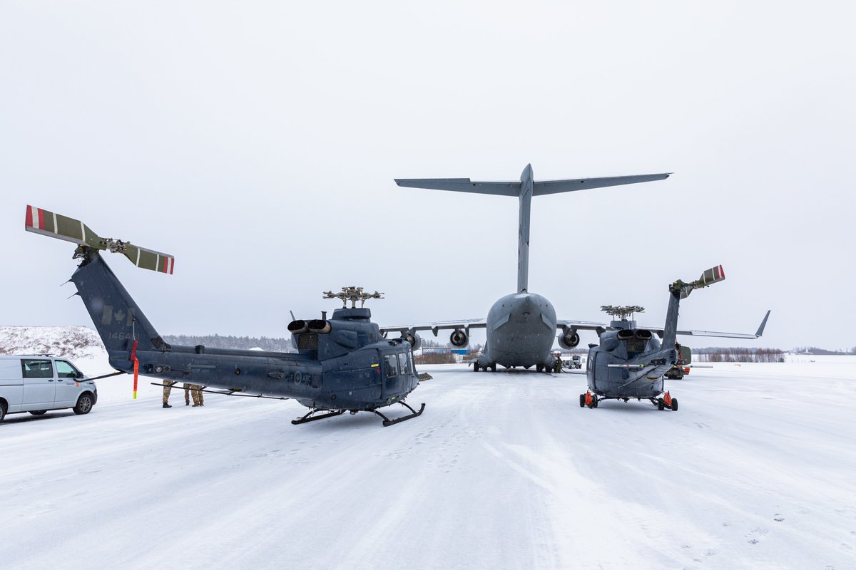 selshevneren's tweet photo. Canadian๐จ๐ฆSpecial Operations Forces Command, 427 Special Operations Aviation Squadron (SOAS) arrives at Rygge air station with two Bell CH-146 Griffon helicopters in a C-17 in connection with #NordicResponse24 #427SOAS @RCAF_ARC @RCAFOperations @NATO_AIRCOM #CanadaSpecialForces #SpecialForcesUnit #NordicResponse24 ๐ธFabian Helmersen / Forsvaret