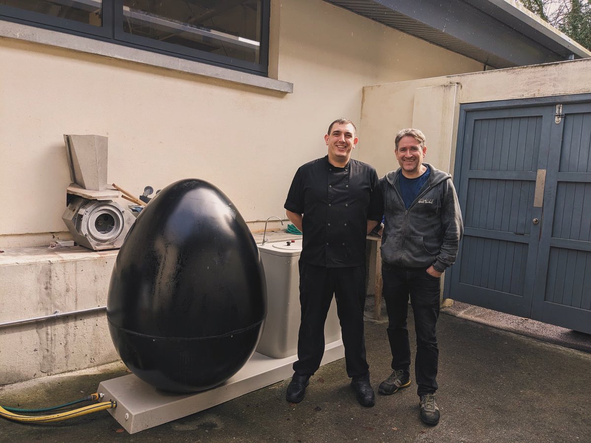 MyGug (@my_gug) on Twitter photo Great article in the <a href="/SouthernStarIRL/">The Southern Star</a> featuring <a href="/bandongrammar/">Bandon Grammar</a> and Chef Shane as well as the mighty <a href="/KinsaleComSch/">Kinsale Community School</a> and <a href="/FergalMcCarthy3/">Fergal McCarthy</a> who are blazing a trail when it comes to sustainability and education southernstar.ie/sponsored/mygu… Great article in the <a href="/SouthernStarIRL/">The Southern Star</a> featuring <a href="/bandongrammar/">Bandon Grammar</a> and Chef Shane as well as the mighty <a href="/KinsaleComSch/">Kinsale Community School</a> and <a href="/FergalMcCarthy3/">Fergal McCarthy</a> who are blazing a trail when it comes to sustainability and education southernstar.ie/sponsored/mygu…