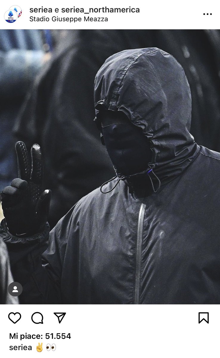 Da regolamento d’uso dello stadio… è Daspo ✌🏻

#KanyeWest