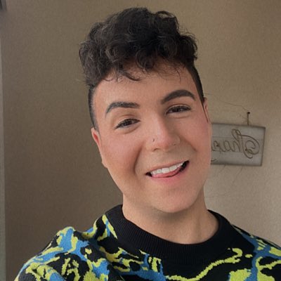danieldknapp's tweet photo. #NewProfilePic https://t.co/8zQUcO2qNf