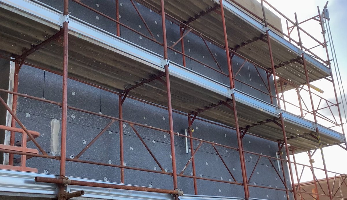 Manolo_Mureddu's tweet photo. PNRR: PROSEGUONO SERRATI I LAVORI DI EFFICIENTAMENTO DELLA SCUOLA “PASCOLI” A CARBONIA

Grazie al finanziamento PNRR di oltre 2.200.000 euro (225.000 di cofinanziamento comunale) che abbiamo ottenuto nel febbraio 2023, procede l’efficientamento della scuola “Giovanni Pascoli”. https://t.co/JlsiHoWNFB