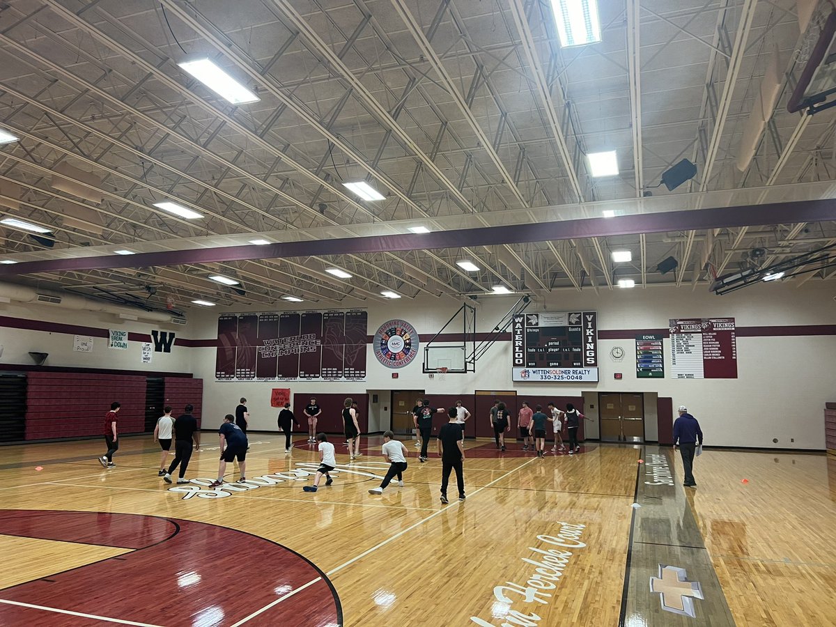 WaterlooAth's tweet photo. A good first night of all sports training! https://t.co/Hn09iwp5SV