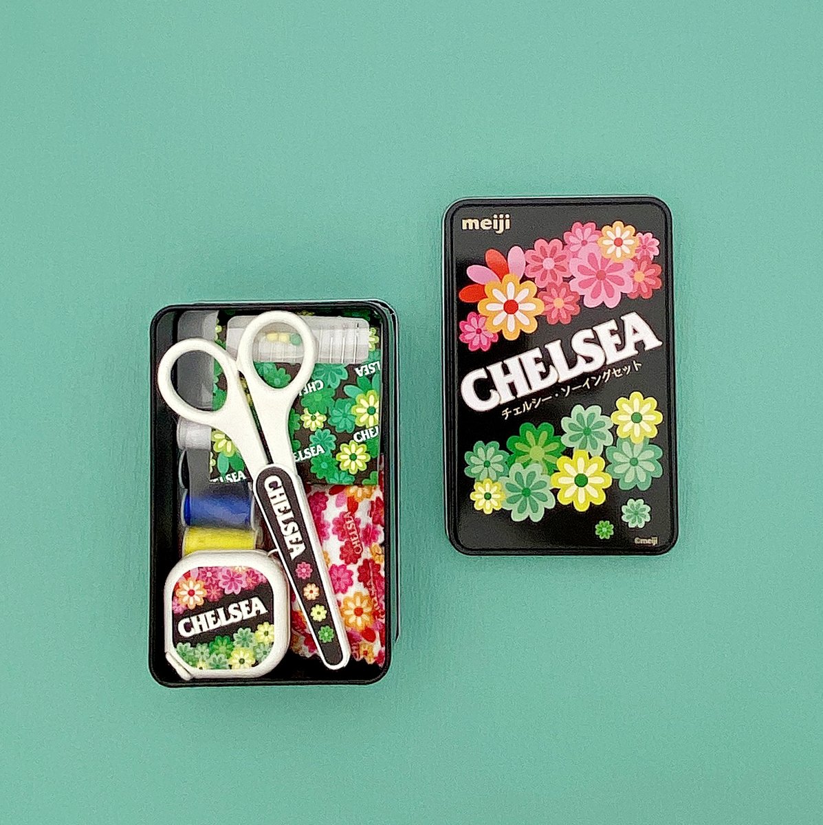 yuzawaya_hobby's tweet image. わたし達の #チェルシー よ永遠に😭

キャンディーがもう買えなかった皆様も、こちらのチェルシーは、なくなる前に買っとこ！
チェルシーデザインのミニ缶入りソーイングセットです🍬
yuzawaya.shop/shopdetail/000…

デザインが良すぎる😭
ずっと忘れないよ🍬…