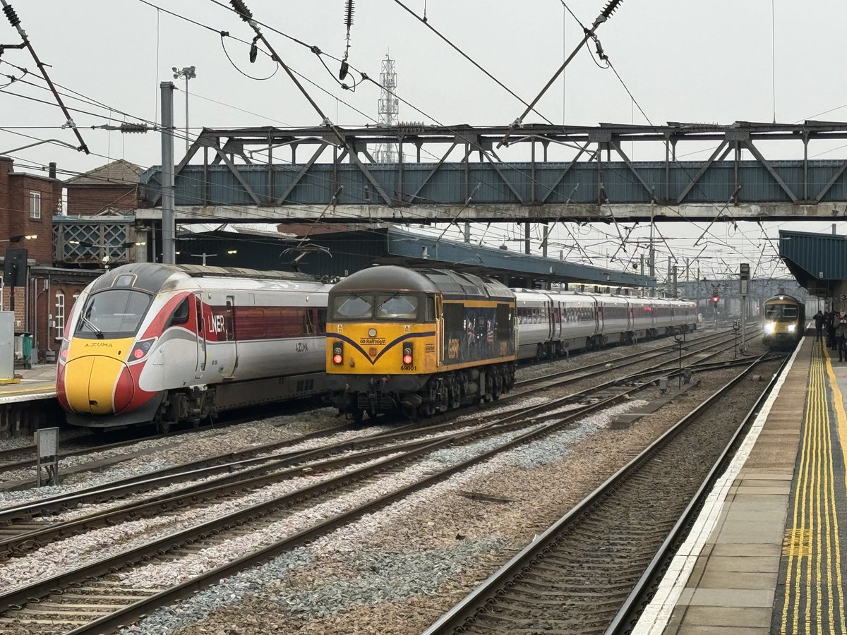 69001 0Z69 1041 Doncaster Down Decoy Gbrf to Doncaster Down Decoy Gbrf @ Doncaster #class69