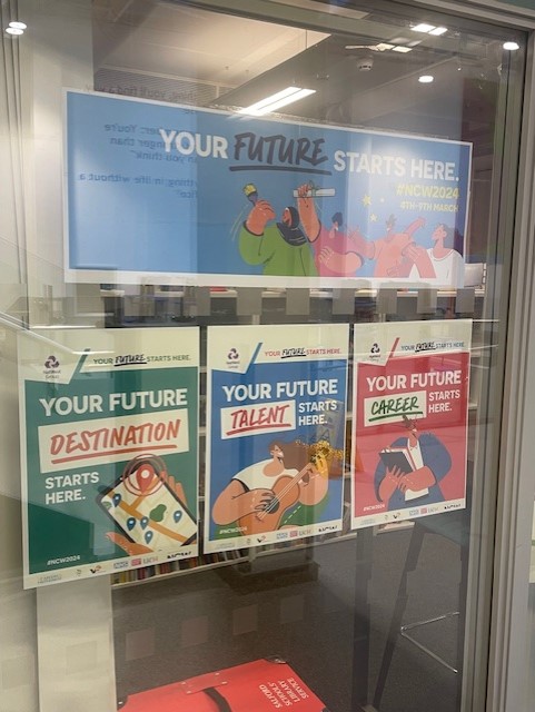 Thank you to Miss Smith our librarian and our wonder pupils to this fantastic careers display for National Careers Week 🙌- interesting to see all the different careers <a href="/MoorsideHigh/">Moorside High School</a> teachers have previously had! #NCW2024