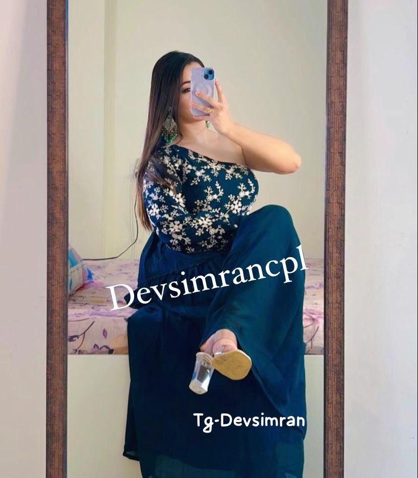 simrandev_cpl's tweet photo. Available for real meet in gurgaon/delhi/noida

Only decent and classy single on FWB Not in fish market soo who can't afford don't msg and bargain to wasting our time Advance payment must to book your meet Msg with your proper introduction to proceed further no reply on hii hello https://t.co/vzqNuP8DnD