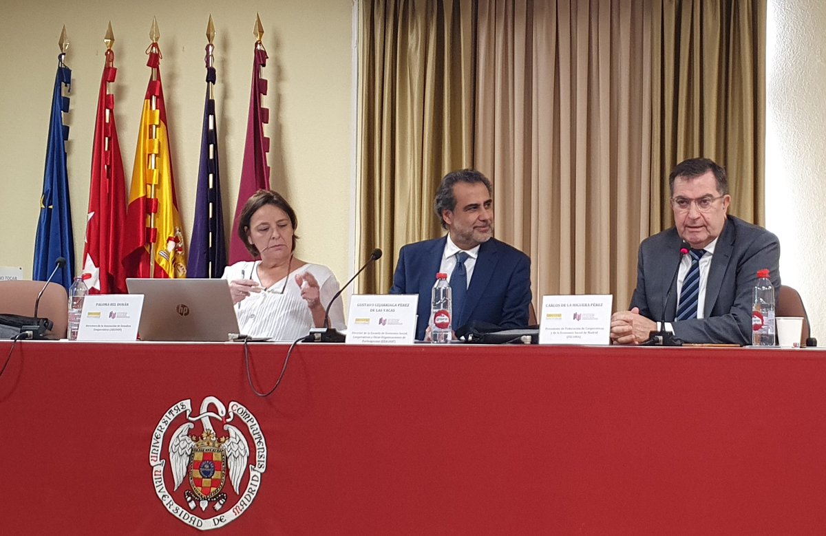 En el marco de la #SemanaUniversitariaES se celebra la X Jornada de investigación y docencia en materia de organizaciones de participación de @EESCOOP y @aecoop_ucm inaugurada por sus directores y @CdelaHiguera presidente de @FecomaMadrid a la que asisten #CooperativasdeEnseñanza