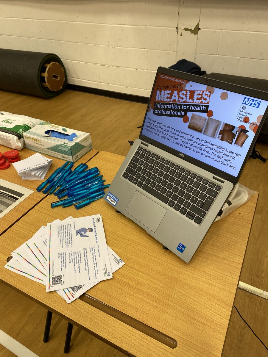 @UHMBT @aaroncumminsNHS. Infection Prevention Presence at the 350 Careers in Health and Social Care Fair - Furness College Sports Hall today. Our IPN representative Maria Gasmin providing some education on Infection Prevention.