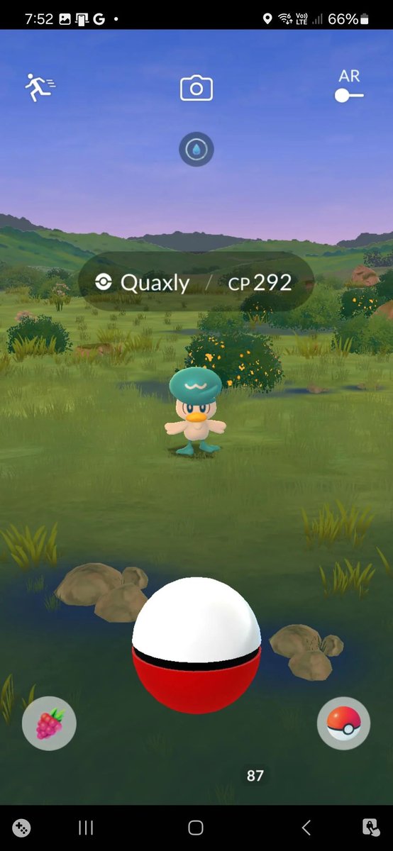 PokemonGOHubNet's tweet image. Some Trainers are reporting having beta access to the new catch backgrounds. These looks nice, but they come with a handful of issues, and some performance penalties, so it remains to be seen when they will be ready for launch!